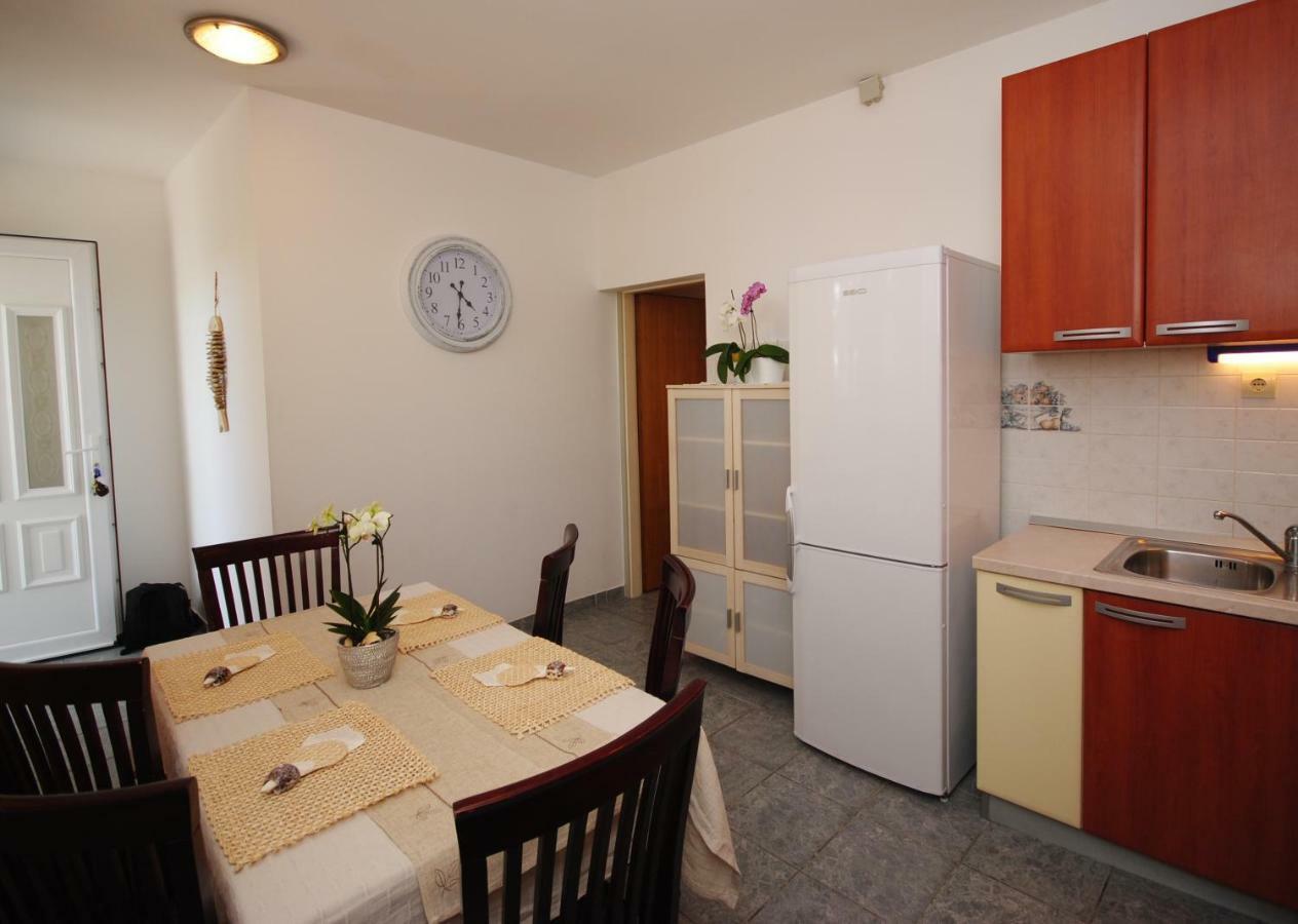 Apartment Raquil Split Exteriör bild