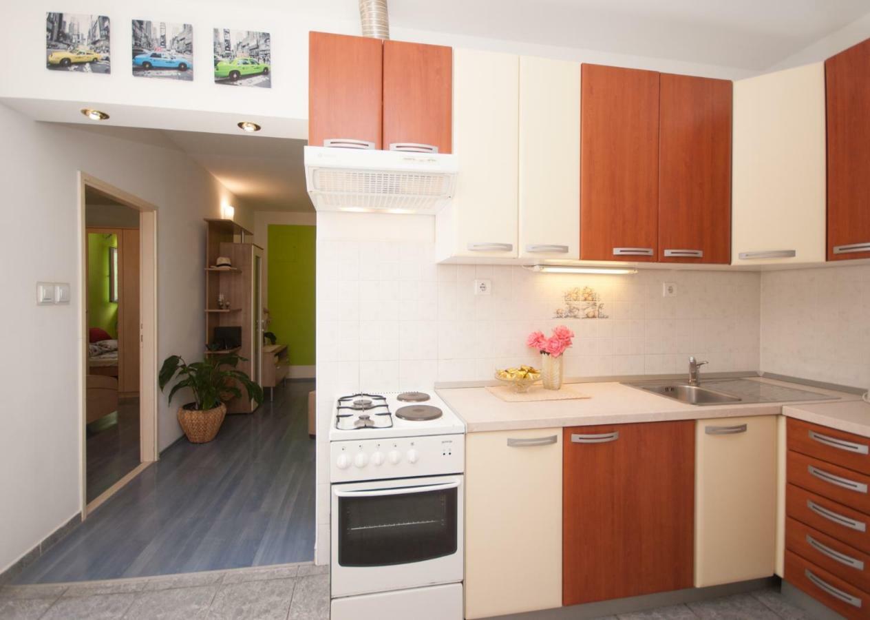 Apartment Raquil Split Exteriör bild