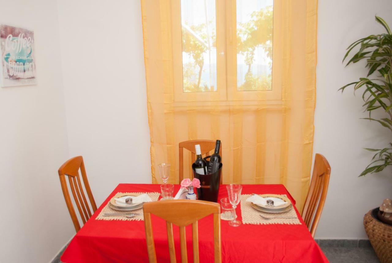 Apartment Raquil Split Exteriör bild